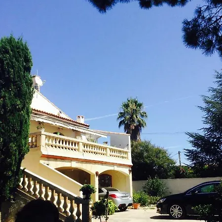 Le Mas De Baron *